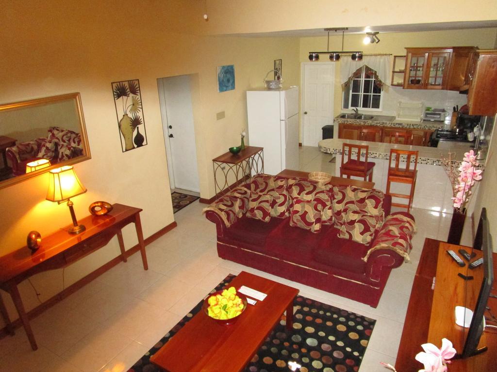 The Residence Portmore Apartments Dış mekan fotoğraf