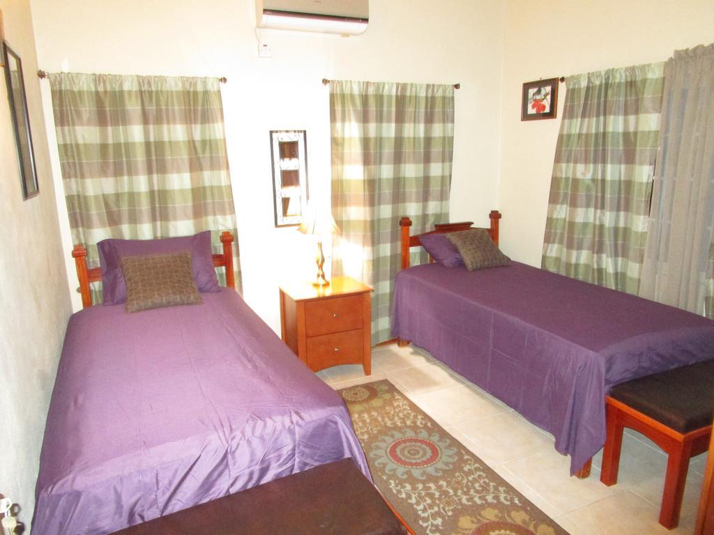 The Residence Portmore Apartments Dış mekan fotoğraf
